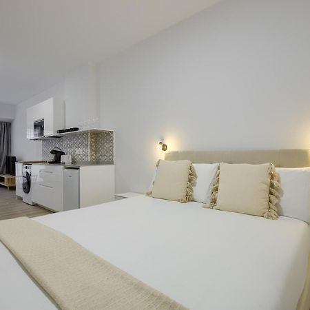 Dobo Madrid Numancia Apartment Bagian luar foto