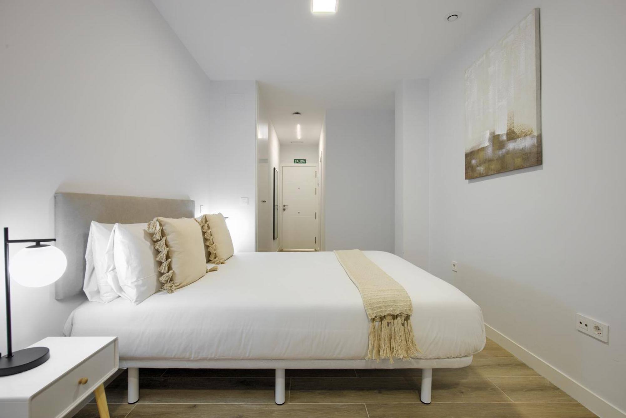 Dobo Madrid Numancia Apartment Bagian luar foto