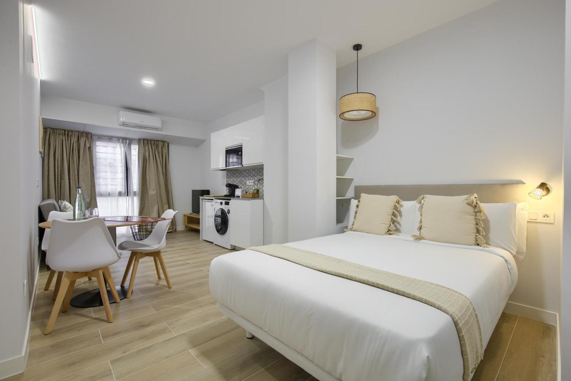 Dobo Madrid Numancia Apartment Bagian luar foto