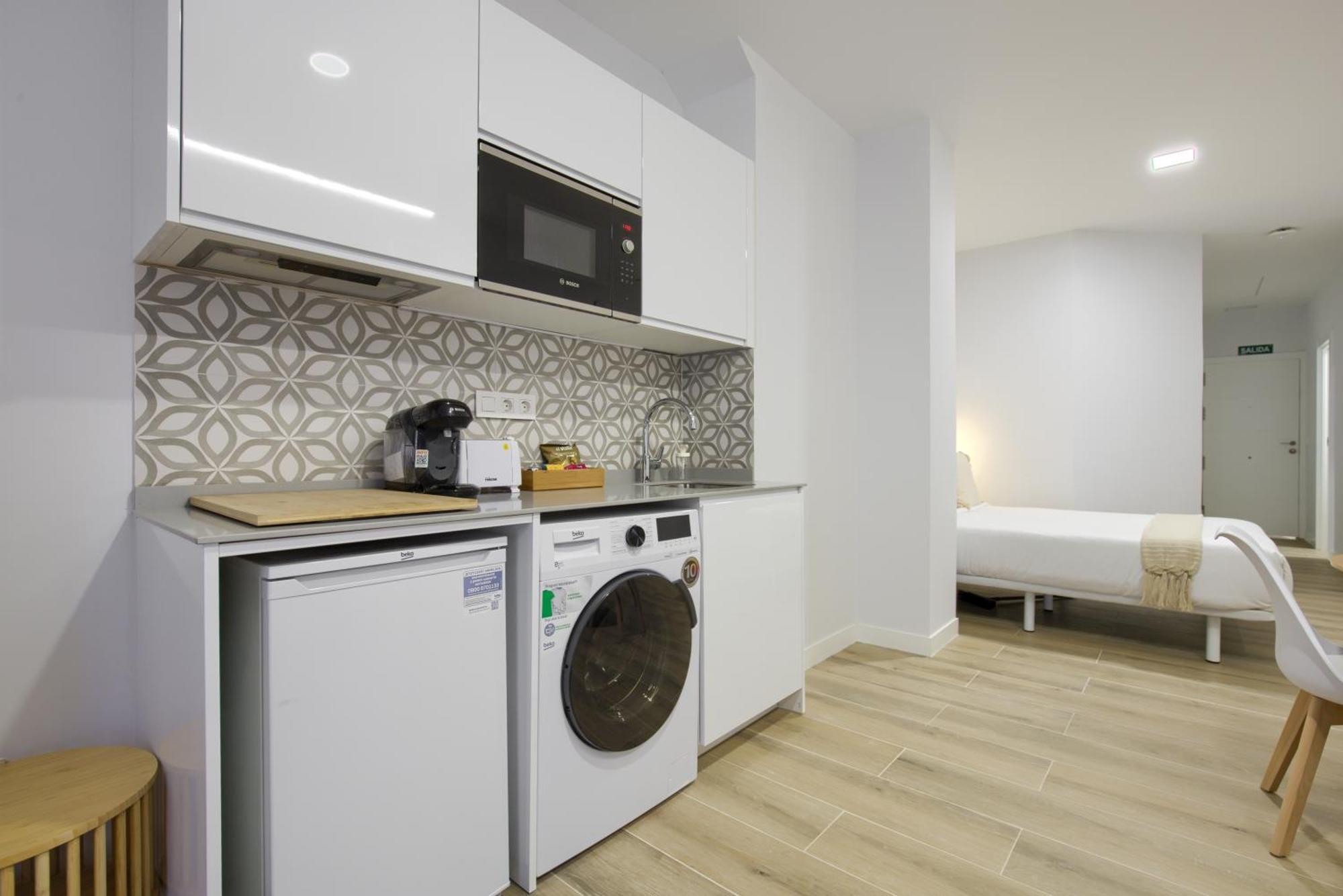 Dobo Madrid Numancia Apartment Bagian luar foto