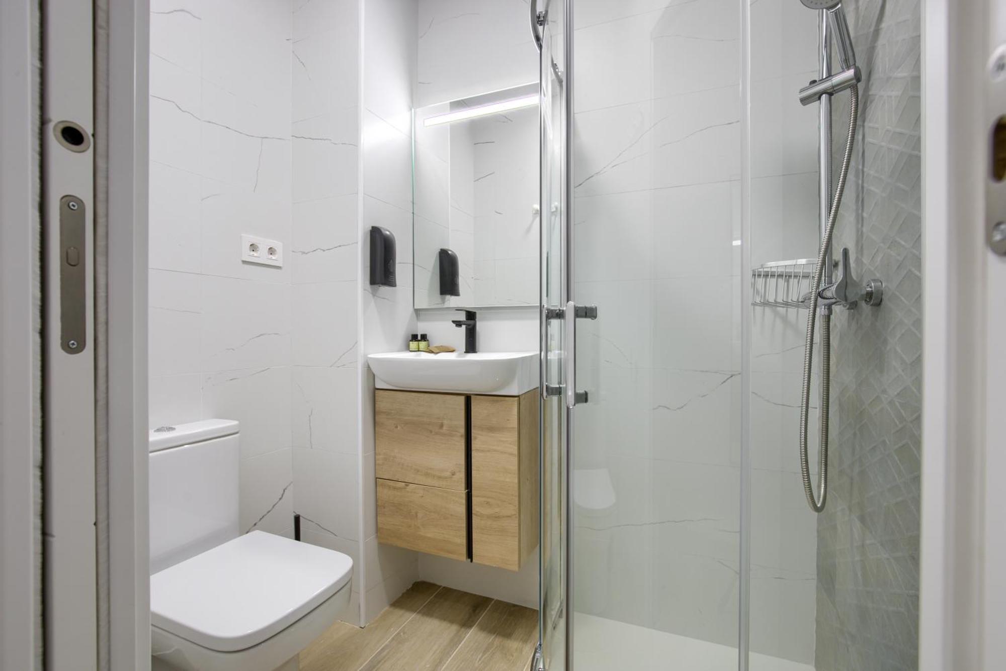 Dobo Madrid Numancia Apartment Bagian luar foto